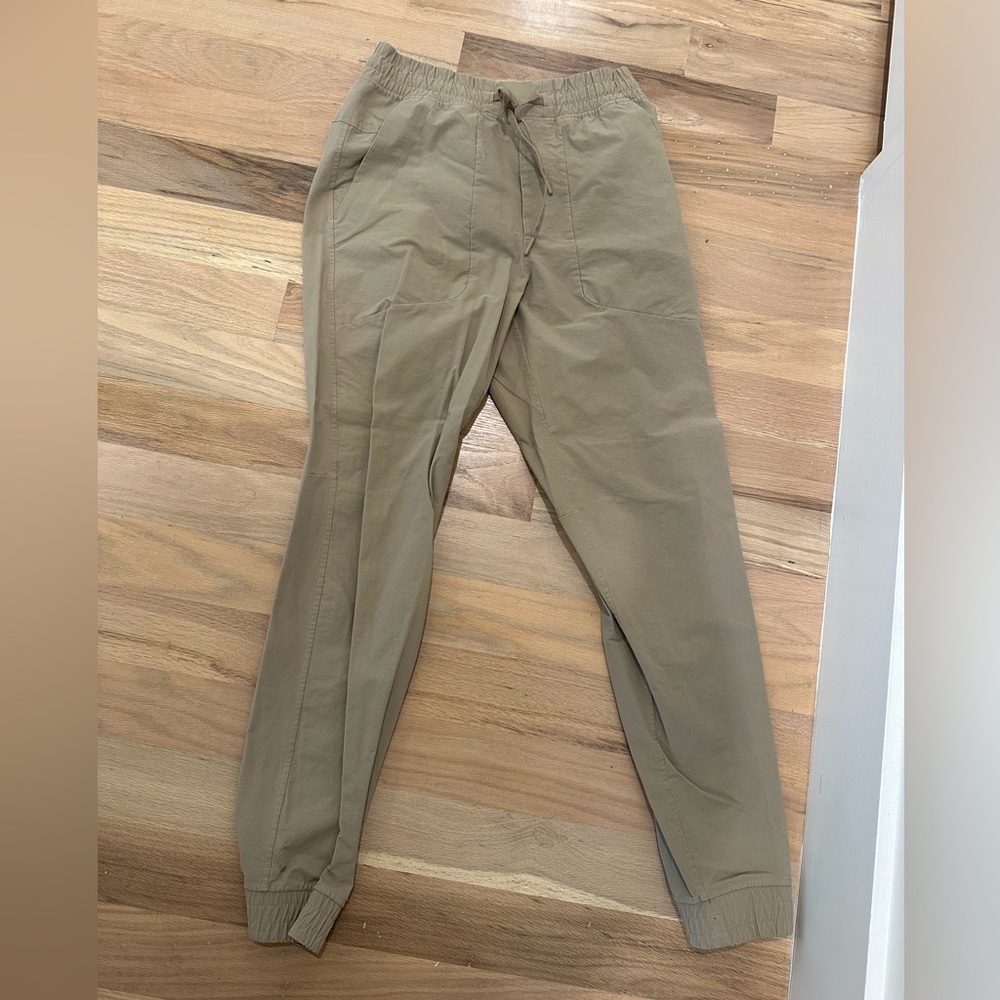 Men’s commission pant size small lululemon
